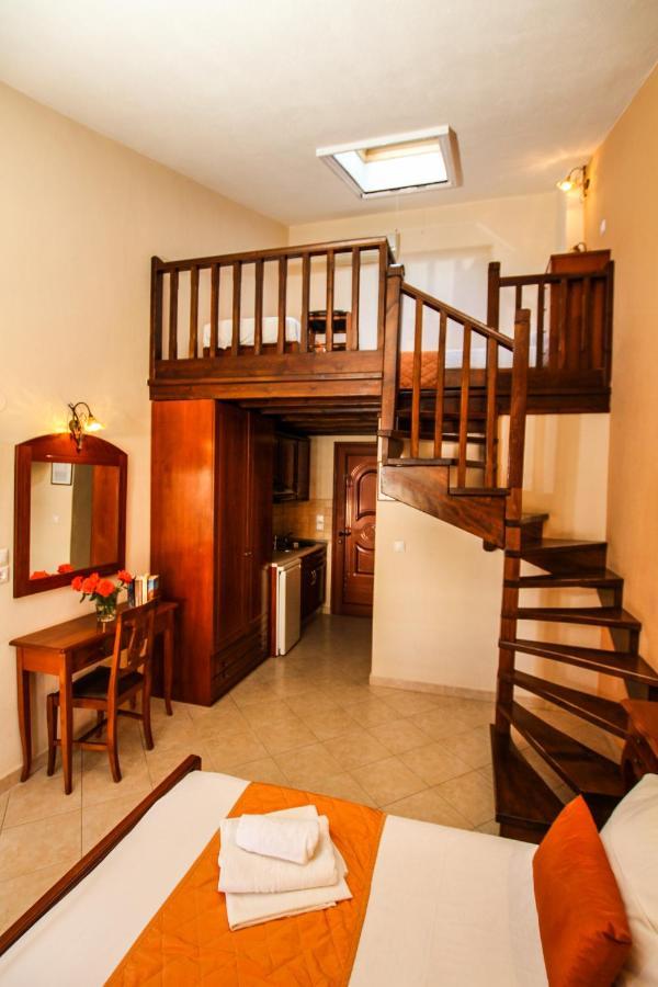 Xenonas Apollon Aparthotel Сарти Екстериор снимка