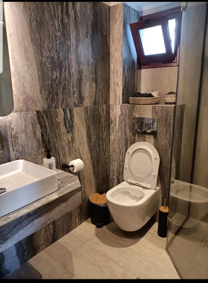 Xenonas Apollon Aparthotel Сарти Екстериор снимка