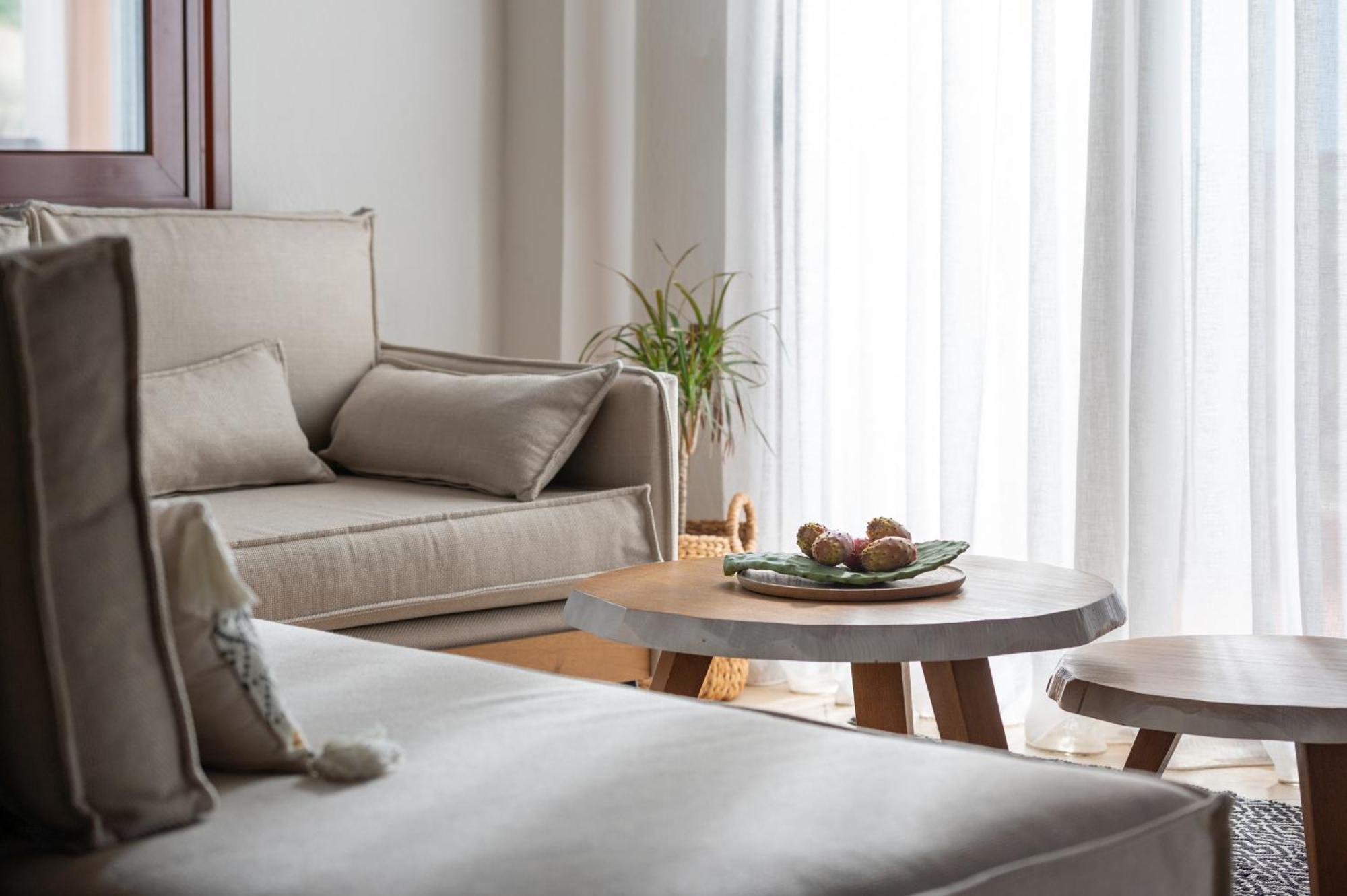 Xenonas Apollon Aparthotel Сарти Екстериор снимка
